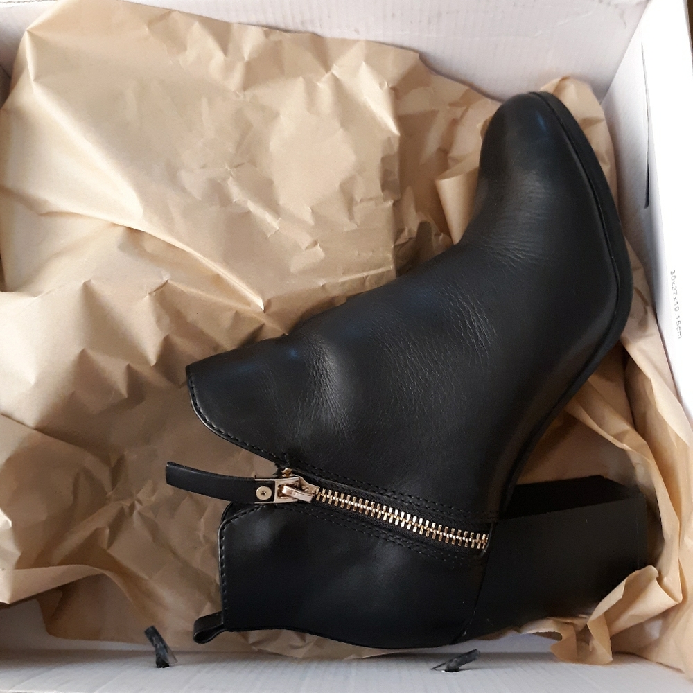 Aldo booties